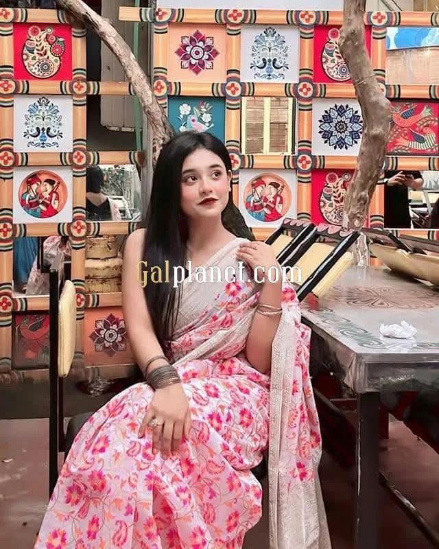 Nisha 𝟳𝟱𝟰𝟰𝟬𝟱𝟰𝟵𝟯𝟮 Hlo guys I'm properly independent Alone guy