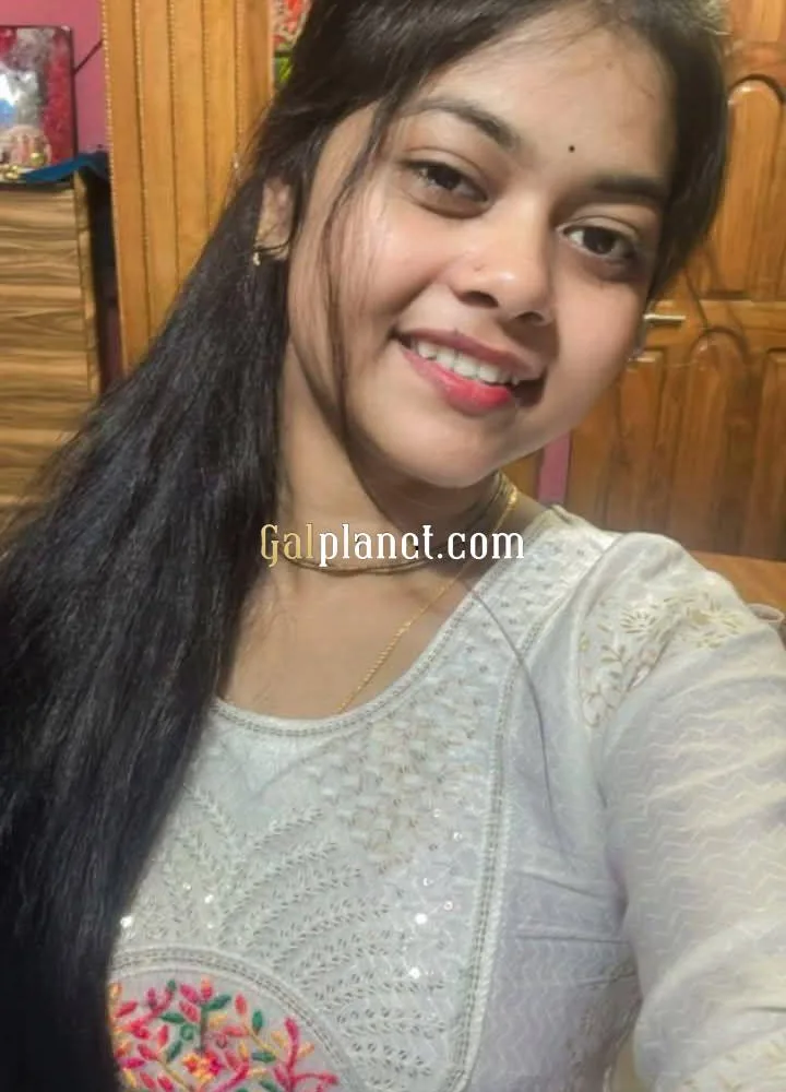 Samiksha Singh looking top class VIP premium genuine service