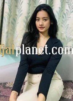 HIGH PROFILE GIRS AVAILABLE CALL WHATSAPP NOW