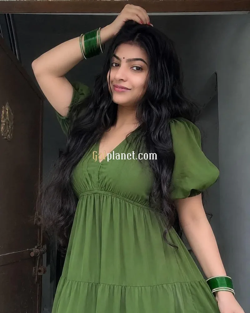 Today new profile available jiya vip top model indipendent service sir