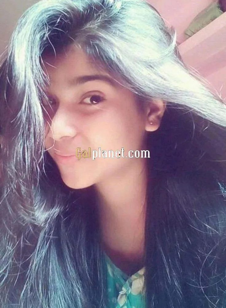 Divya VIP call girl WHATSAPP DONT WEST MY TIME ONLY GENUINE PARSAN FOR