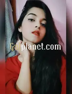 Simran sharma top mo