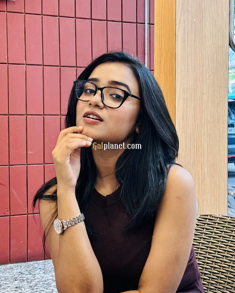 Nisha 𝟳𝟱𝟰𝟰𝟬𝟱𝟰𝟵𝟯𝟮 Also Luxury-Place Available 24 Hours, 100%