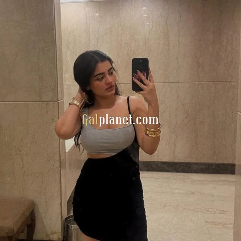 Kajal Kumari escort service call girl low price call me full body mass