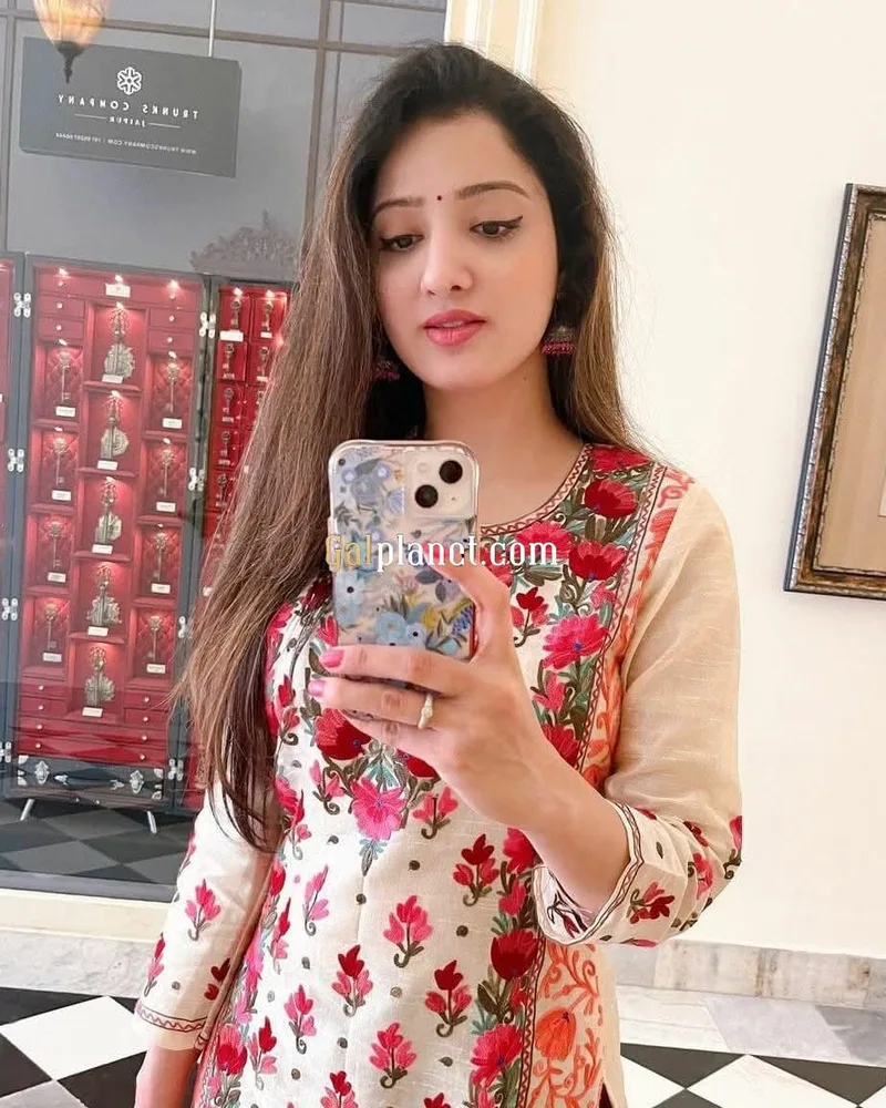 BULANDSHAHR I have all type sexy girls in your city we provide anytime