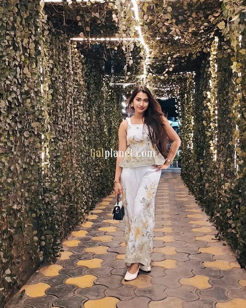 Nisha 𝟳𝟱𝟰𝟰𝟬𝟱𝟰𝟵𝟯𝟮 Blowjobs without Condoms * Ass Licking * Pu