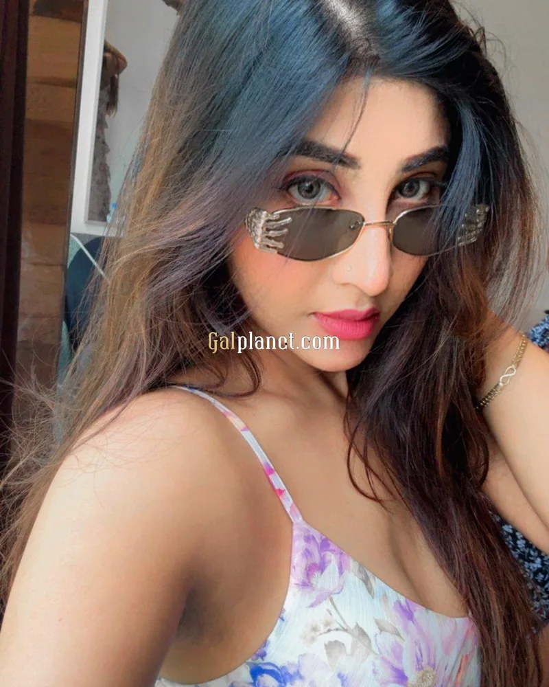 Malad In Call Girls VIP Service Safe & Secure High-Class Girls☎️ 24Hr