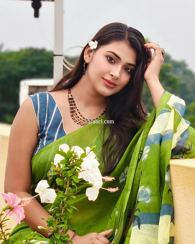 Nisha 𝟳𝟱𝟰𝟰𝟬𝟱𝟰𝟵𝟯𝟮 Full cash real genuine service hand to hand
