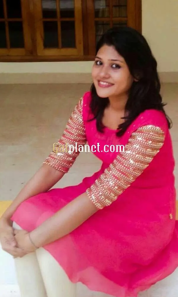 Ghazipur CALL GIRL❤️ 𝟗𝟐𝟗𝟔𝟬𝟒𝟏𝟖𝟏𝟖 ❤️ CALL GIRL IN ESCORT SERVI
