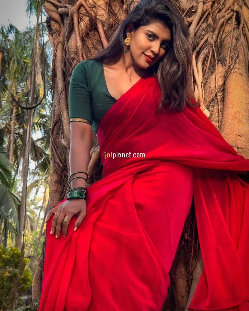 Priti Kapoor vip top model indipendent girl full service cash payment