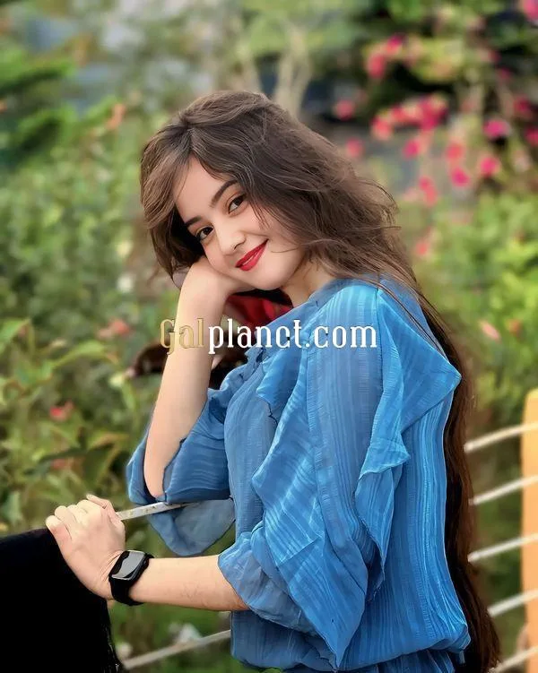 HELLO EVERYONE MY NAME IS DIVYA ✅ FULL SERVICE ✅HOT &
