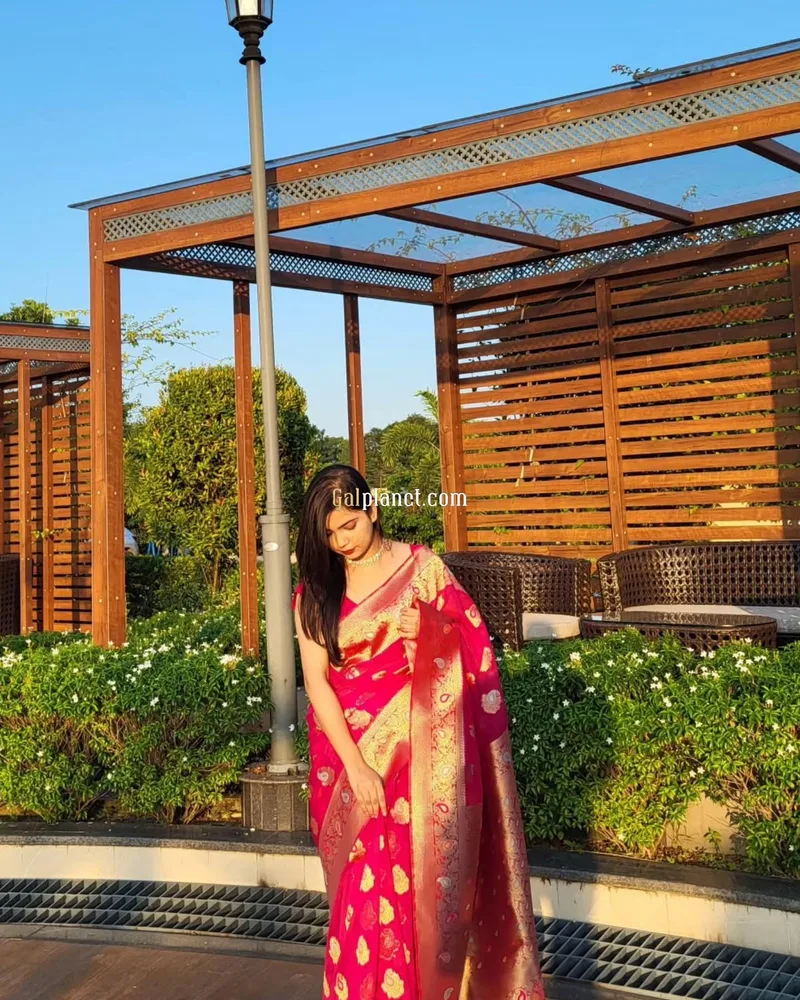 PRIYA🦋(MEET & CAM)༒ GENUINE CALL GIRLS ESCORTS HOME AND HOTEL SERVICE