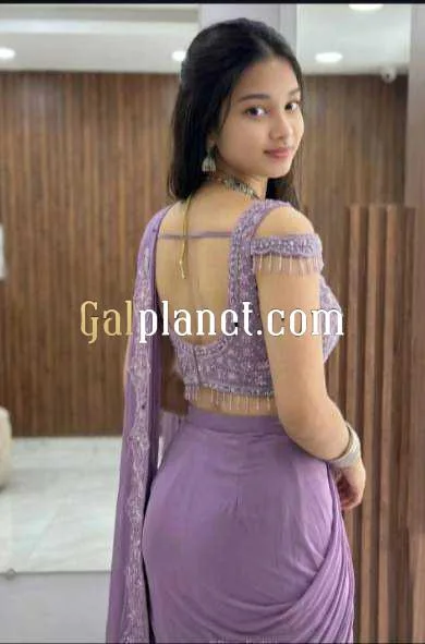 NISHA🔅 TOP MODEL College GIRLS SEXY BHABHI AVAILABLE IN GOOD LOOKING