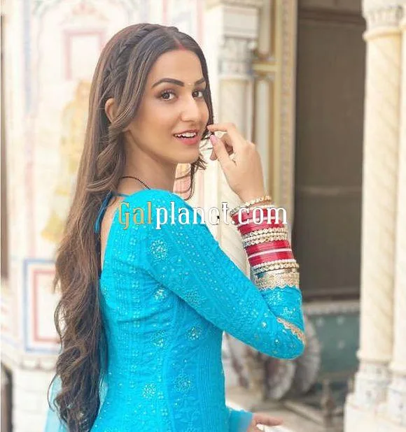 AGRA CALL GIRL❤️ 𝟗𝟐𝟗𝟔𝟬𝟒𝟏𝟖𝟏𝟖 ❤️ CALL GIRL IN ESCORT SERVICE P