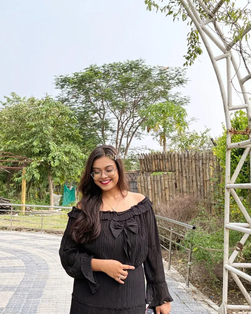 Hey Everyone Am anjali  Rating : Satisfaction : Friendliness  My Whats