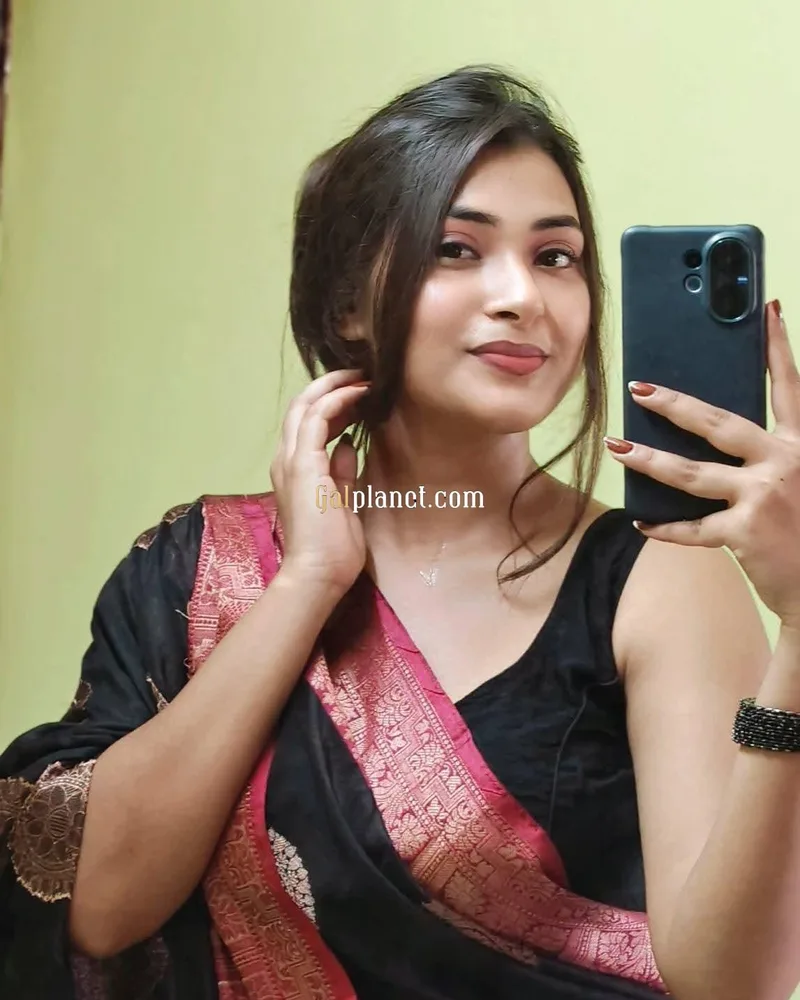 Nisha 𝟳𝟱𝟰𝟰𝟬𝟱𝟰𝟵𝟯𝟮 ❤️GENUINE REAL MEET  Call WhatsApp DOOR-STE