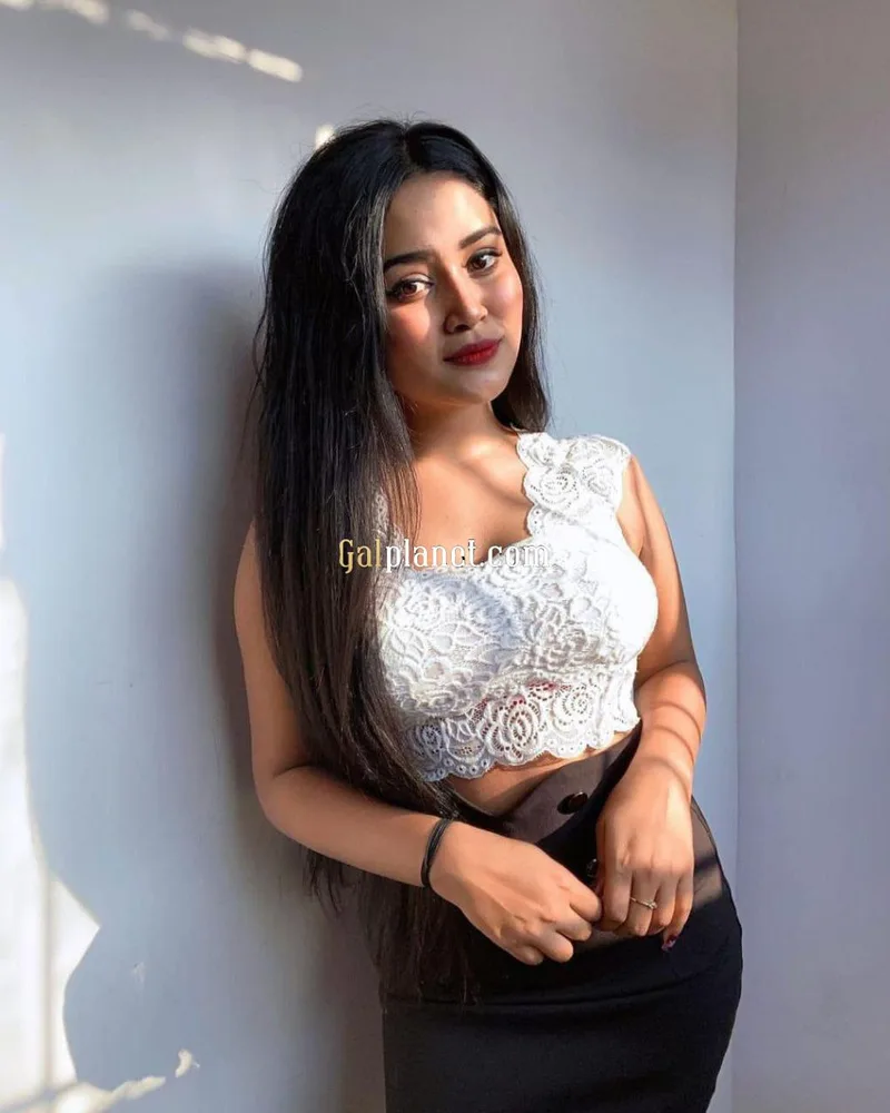 Cash payment Book 9262873979 High professional call girl available