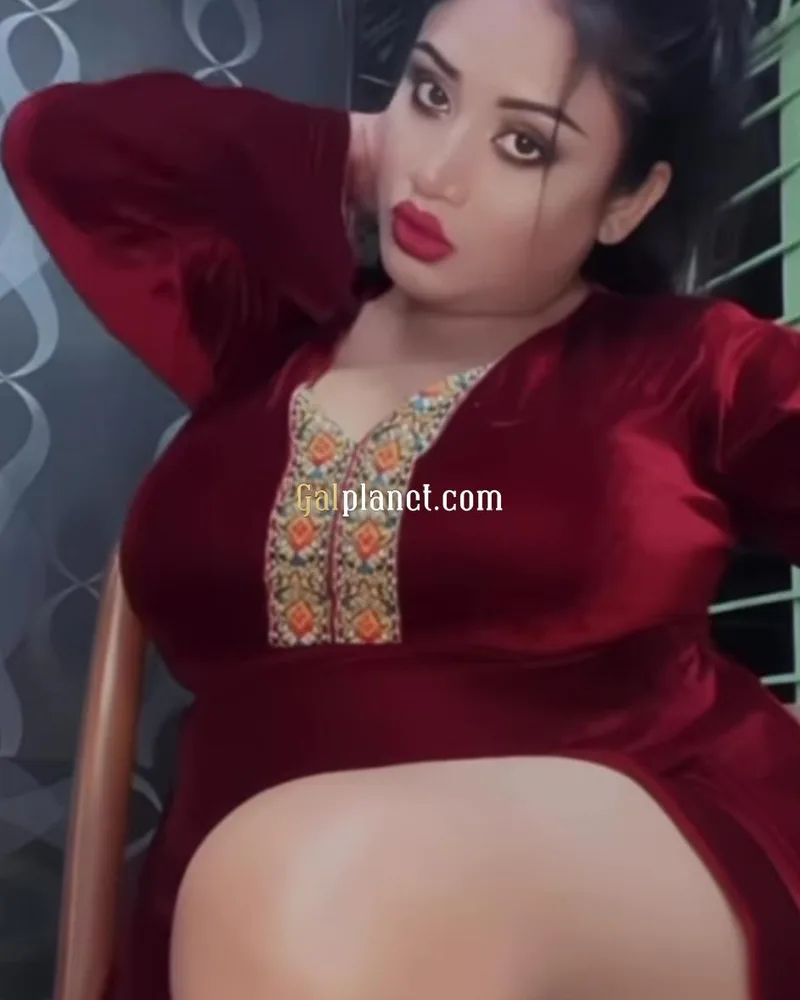 I'm Ruby house wife full nude video call sex chat available