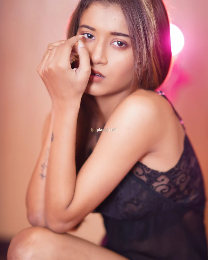 Call Us ⇆ 𝟴𝟏𝟯𝟬𝟰𝟬𝟴𝟮𝟮𝟰 ⇆ Call Girl In Ghaziabad Escort Service