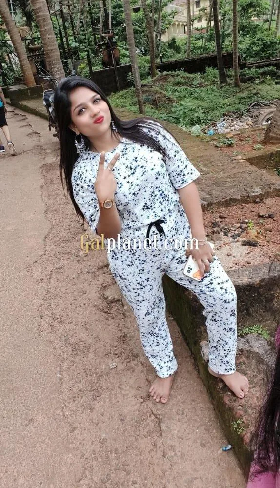 Low Price ♥️ CASH PAYMENT 𝟖𝟏𝟎𝟐𝟕𝟔𝟓𝟎𝟖𝟓 Hot Sexy Genuine girl