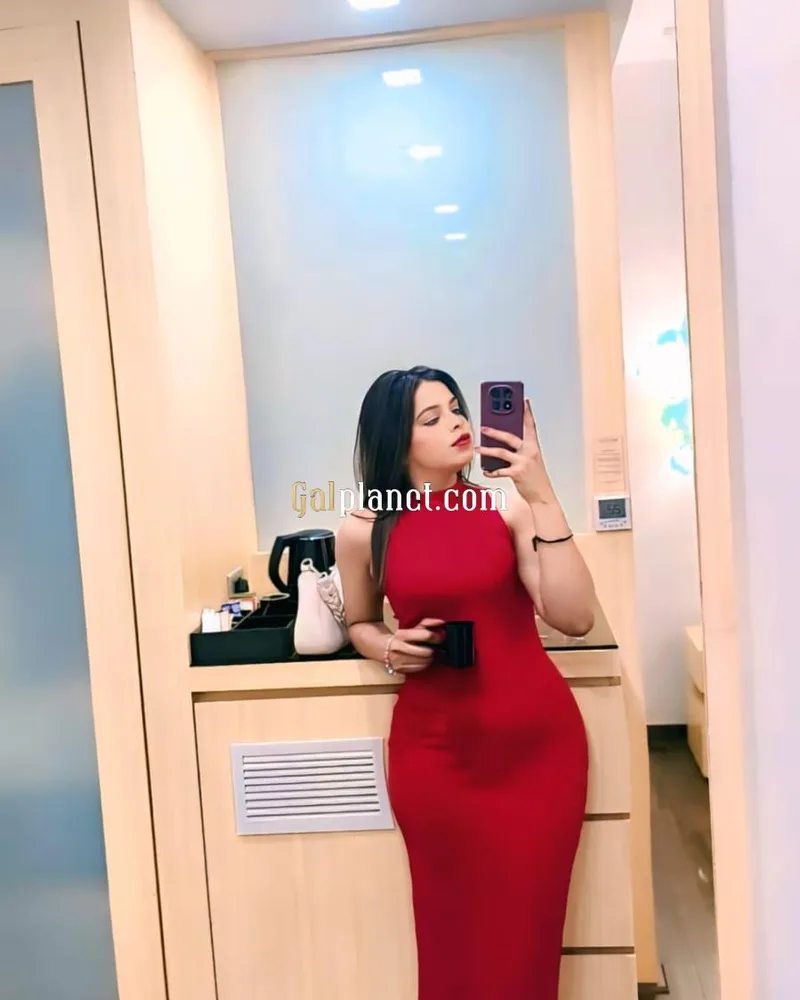 Puja singh mehra