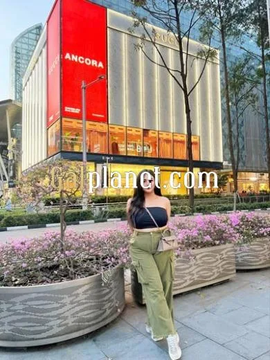 Top-Rated Gurgaon Escorts | 9999211002 Premium Call Girls Service
