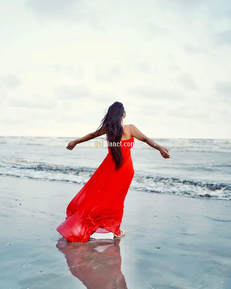 Nisha 𝟳𝟱𝟰𝟰𝟬𝟱𝟰𝟵𝟯𝟮 Booking Safe & Secure High-Class girl women