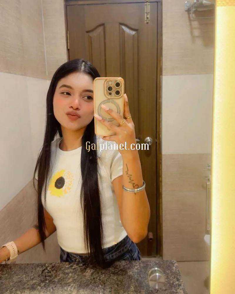 Anytime girls escort service in Allaha call girls available sexy girls