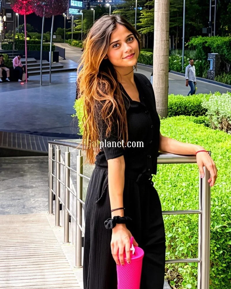 Hello  Myself Aziza from Uzbekistan n now I'm staying in banglore😍🥰