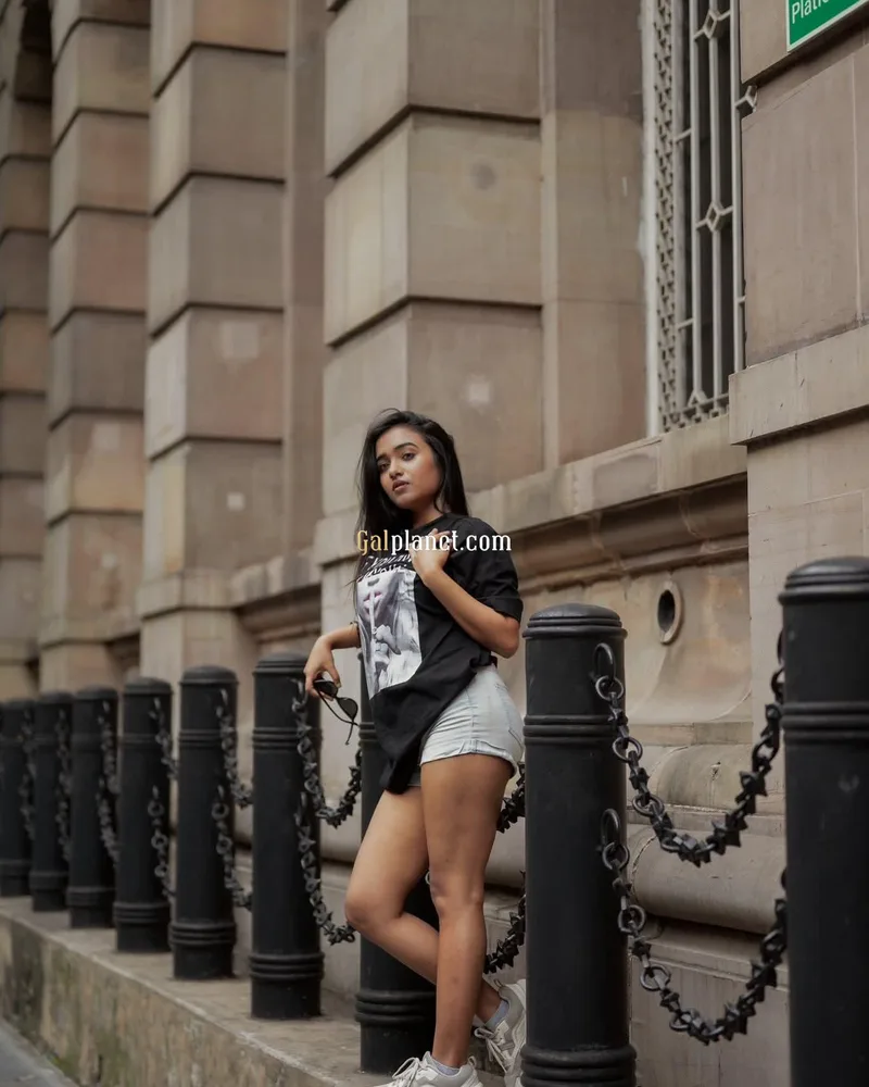 Nisha 𝟳𝟱𝟰𝟰𝟬𝟱𝟰𝟵𝟯𝟮 FIRST YOU MEET THE GIRL THEN DO  PAYMENT, S