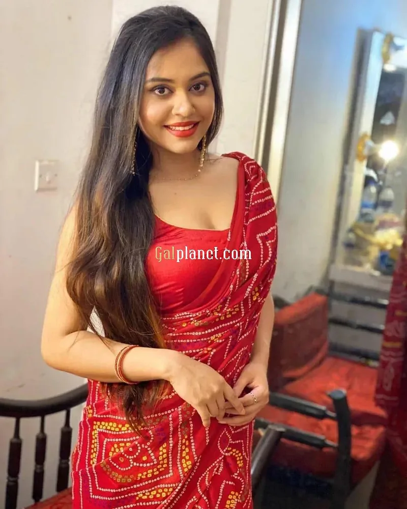 ONLY CASH PAYMENT AVAILABLE CALL GIRLS ESCORT SERVICE 