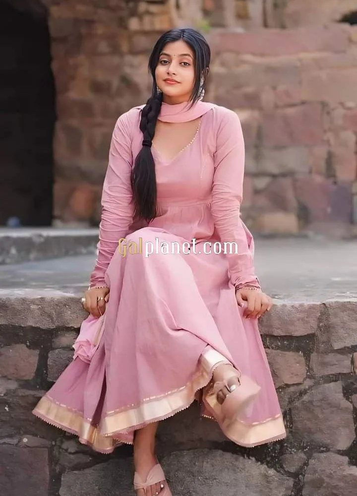 PRIYA ghosh cash payment cash hand to no and genuine service available