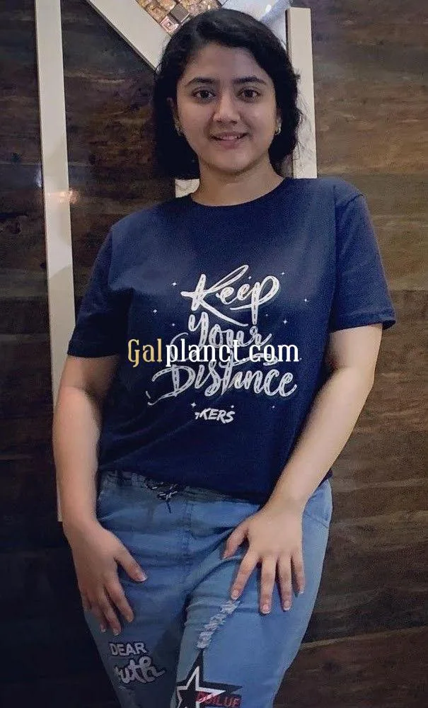 Nagpur top model college girl available