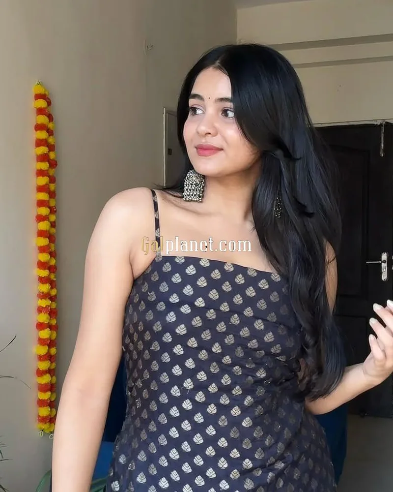 Low Price ♥️ CASH PAYMENT📞𝟖𝟏𝟎𝟐𝟕𝟔𝟓𝟎𝟖𝟓 💃Hot Sexy girl