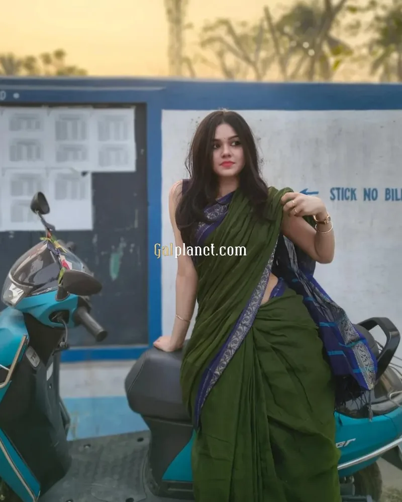 Hot Escort Service, High Profile Call Girls In Raigarh 𝟕𝟖𝟕𝟎𝟒𝟕𝟓