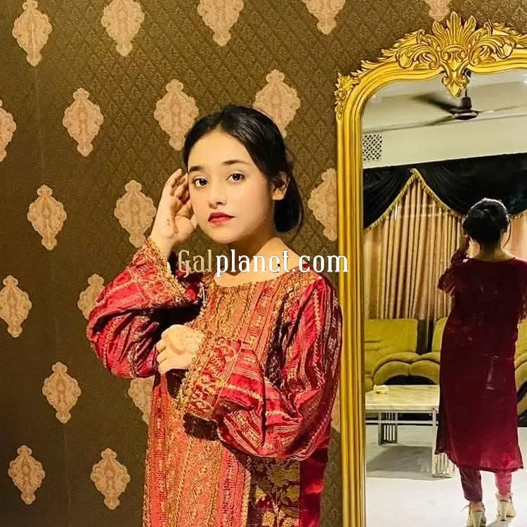 Nisha 𝟳𝟱𝟰𝟰𝟬𝟱𝟰𝟵𝟯𝟮 My place is clean, comfortable, fully air-c