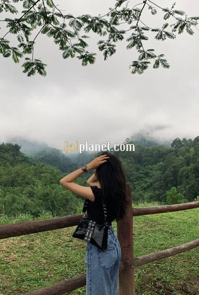 Ananya looking best VIP beautiful service available