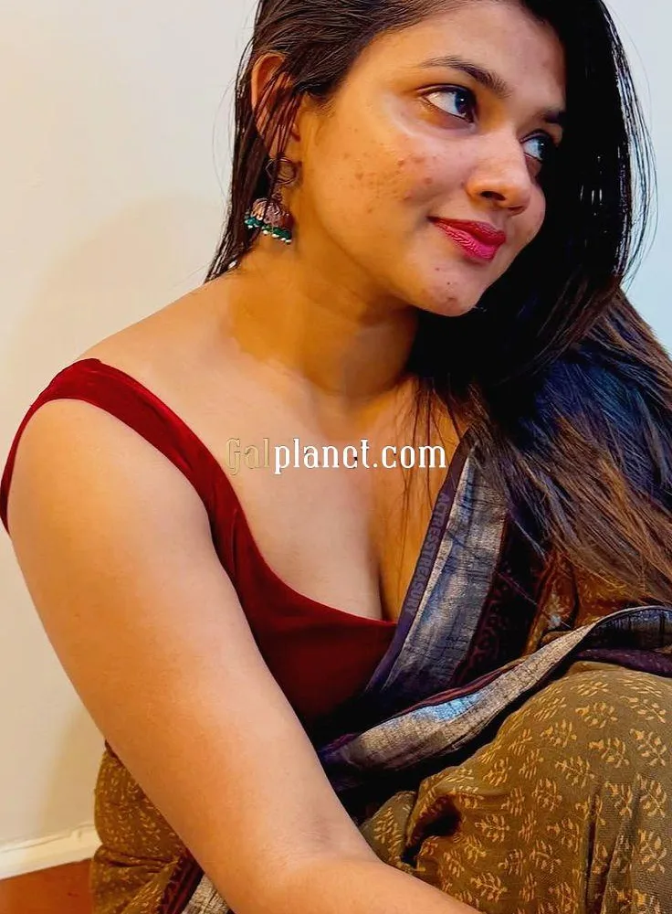 GACHIBOWLI SAANVI PATEL ESCORT SERVICE CASH PAYMENT HAND VIP NO ADVANC