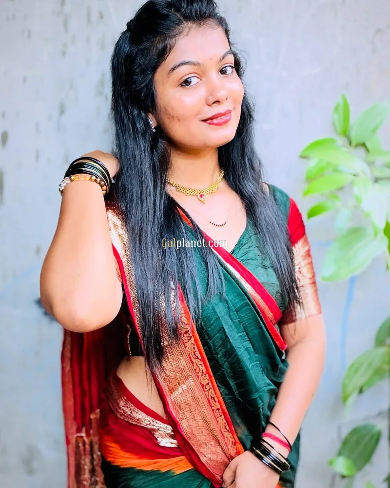 Myself Shreya high profile independent college girl full service case