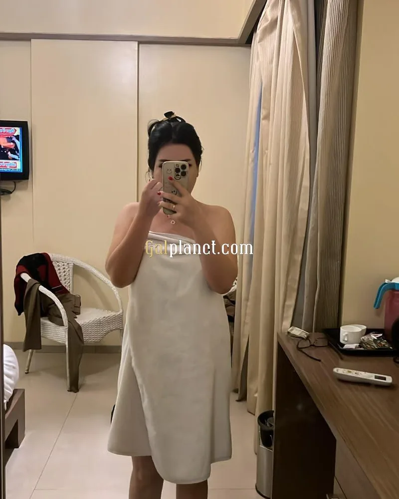 Low Price ♥️ CASH PAYMENT 𝟖𝟏𝟎𝟐𝟕𝟔𝟓𝟎𝟖𝟓 Hot Sexy girl 🤳