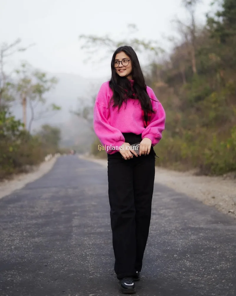 Teena Patel independent college girl vip top model 24/7 service availa