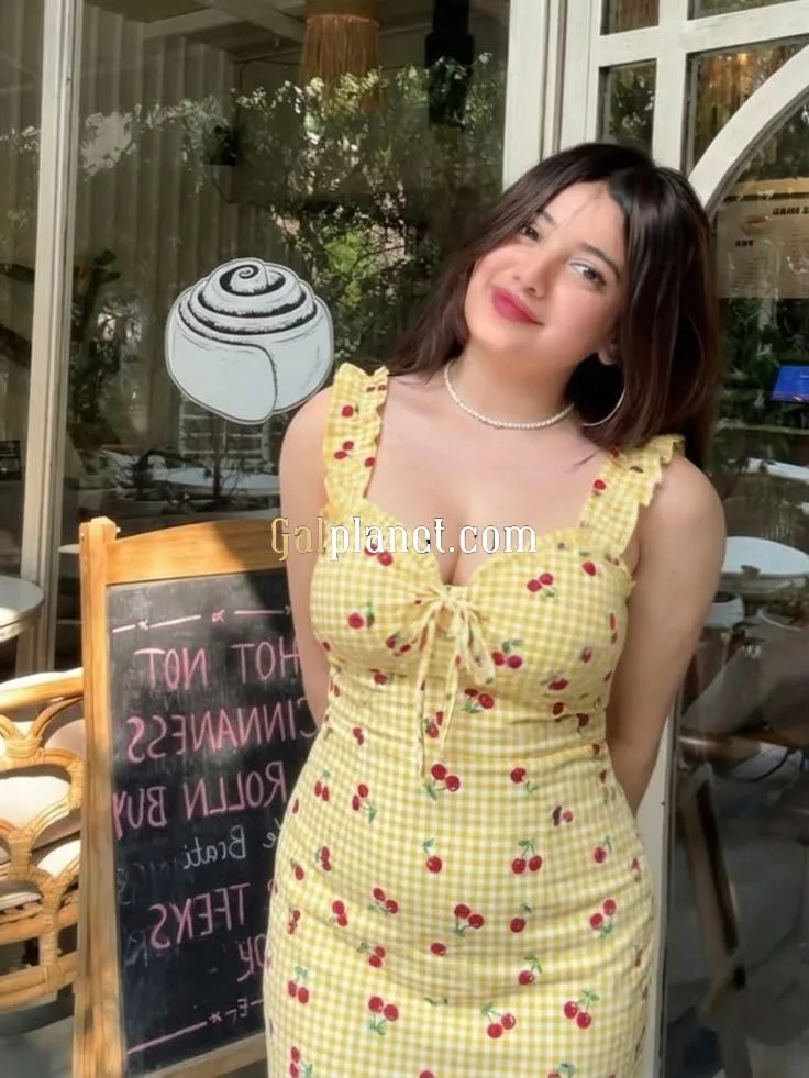 Agra  ❣️𝟕𝟗𝟕𝟖𝟑𝟎𝟕𝟓𝟕𝟕❣️Genuine call girl service 24/7 available