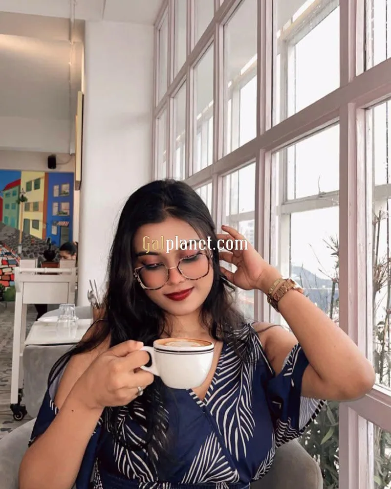 Nisha 𝟳𝟱𝟰𝟰𝟬𝟱𝟰𝟵𝟯𝟮 I am only interested in serious people no t