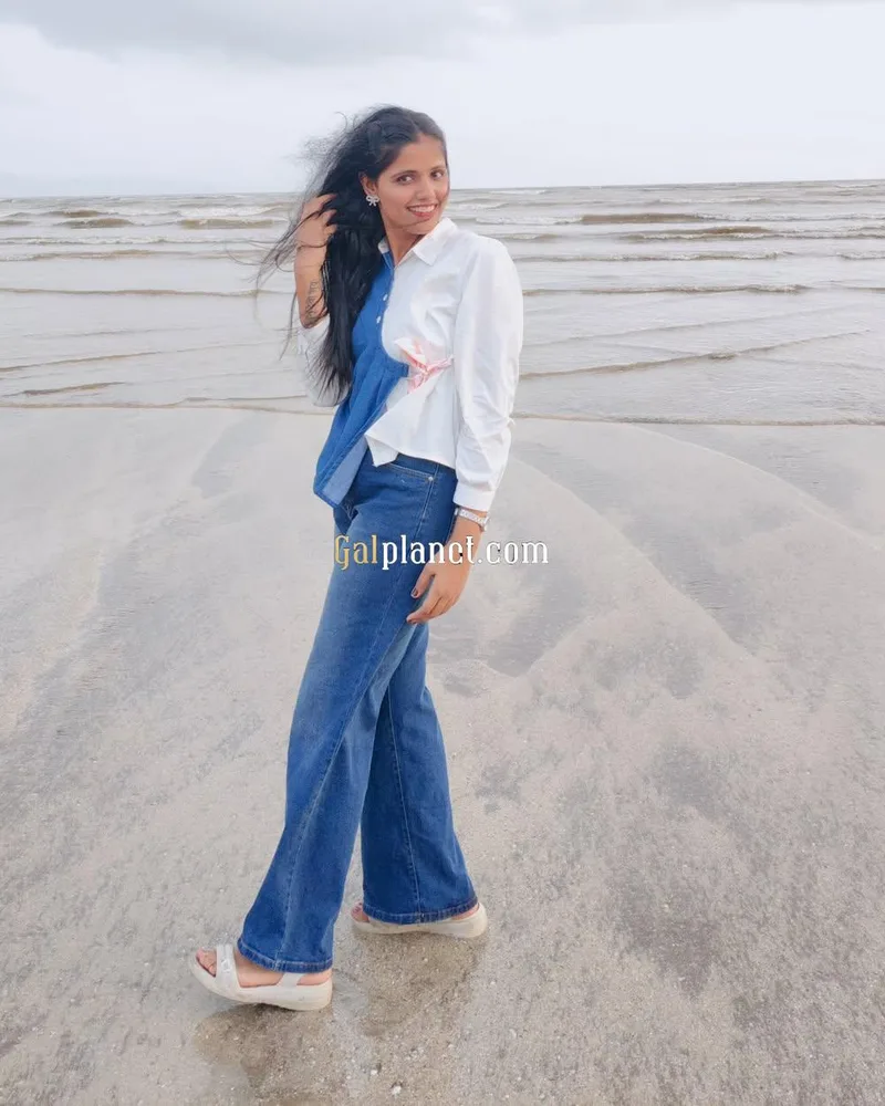 Bhopal Looking hot and sexy model available collage girl
