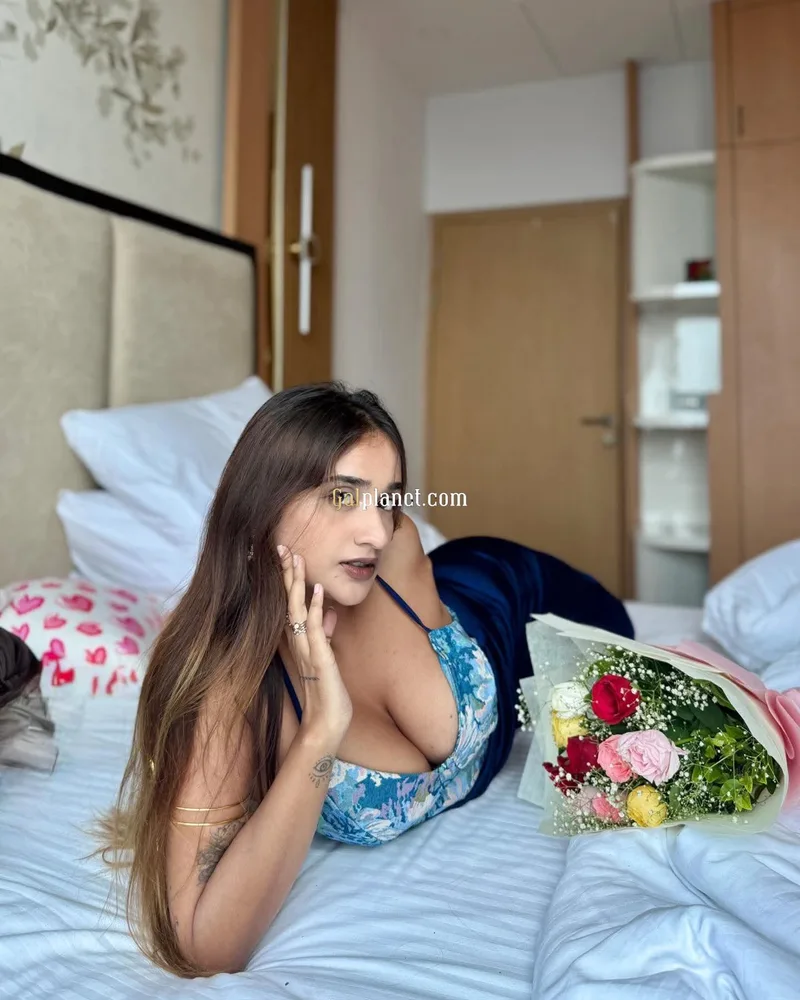 Sneha Call Girls VIP Service ⭐ Safe and Secure High-Class girl women s