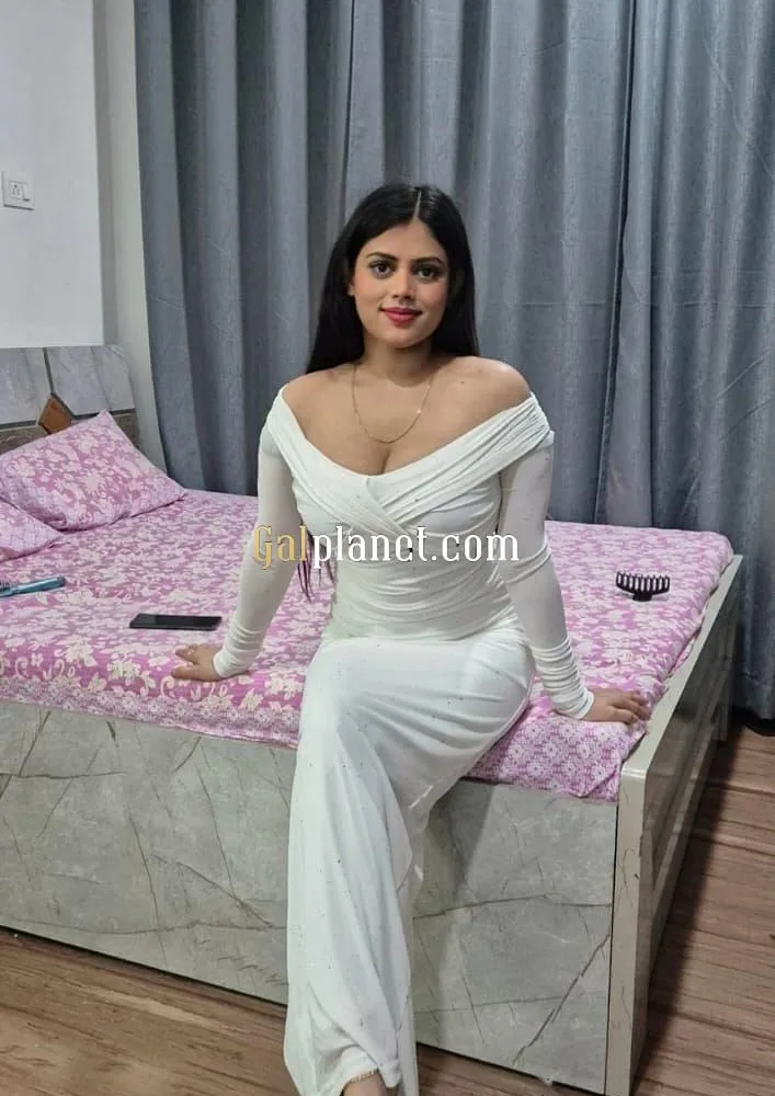 Gwalior Low Price ♥️ CASH PAYMENT 𝟖𝟏𝟎𝟐𝟕𝟔𝟓𝟎𝟖𝟓 Hot Sexy girl