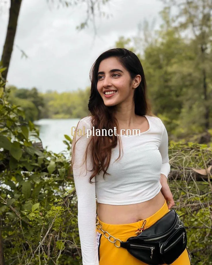 Gorakhpur CALL GIRL❤️ 𝟗𝟐𝟗𝟔𝟬𝟒𝟏𝟖𝟏𝟖 ❤️ CALL GIRL VIP GIRL TOP M