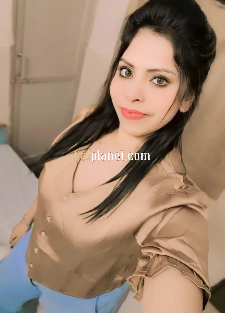 Low Price ♥️ CASH PAYMENT 𝟖𝟏𝟎𝟐𝟕𝟔𝟓𝟎𝟖𝟓 Hot Sexy girl.
