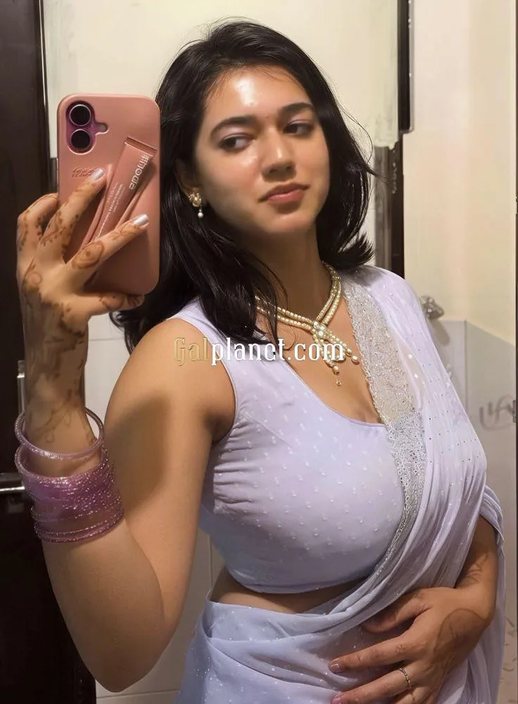 100% guarantee same girl providing ⭐⭐⭐⭐⭐ 24×7 DOORSTEP SERVICE AVAILAB