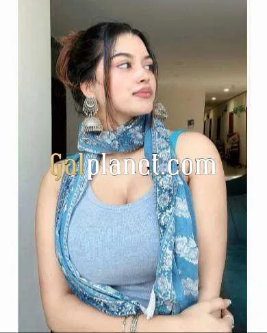 Myself Priti Hot model girl college girl aunty bhabhi available anytim